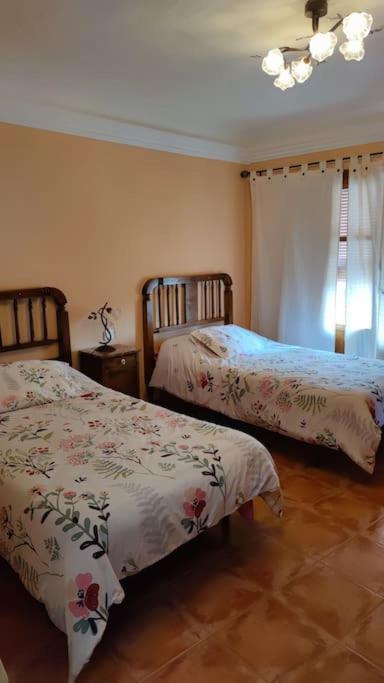 Casa Rural La Criva Crivillen Luaran gambar