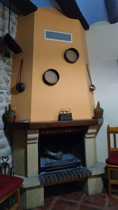 Casa Rural La Criva Crivillen Luaran gambar